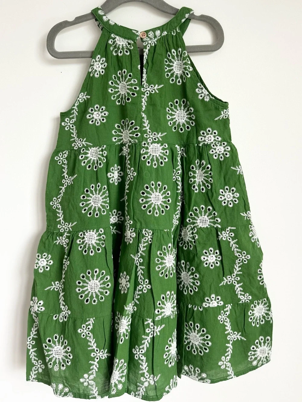 VIGNETTE Girls Green Embroidered Halter Sundress Size 7Y